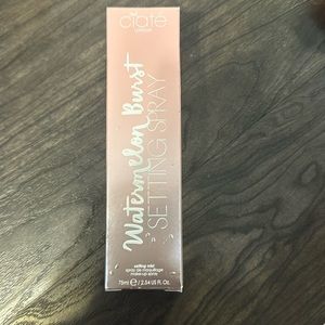 Ciate London Watermelon Burst Setting Spray. Delicate, Soft, Mist, Firm, Base